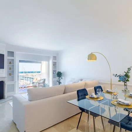 Banus - Puerto Banus Marina Seafront - Premium 2br - 2ba - Outdoor Balcony - Panoramic Marina & Mediterranean Views - Stunning Sunsets - Heart Of Puerto Banus - Direct Access - Steps From El Corte Ing Luxury Shopping Διαμέρισμα Μαρμπέλλα