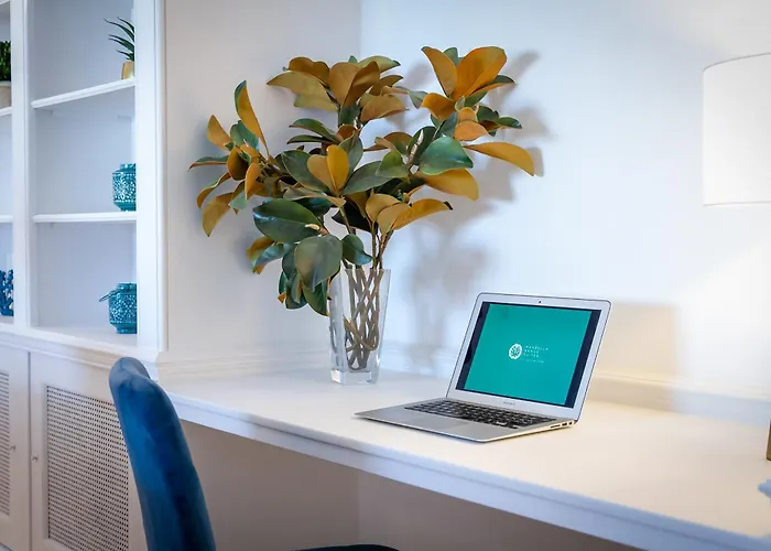 Banus - Puerto Banus Marina Harbour Seafront *